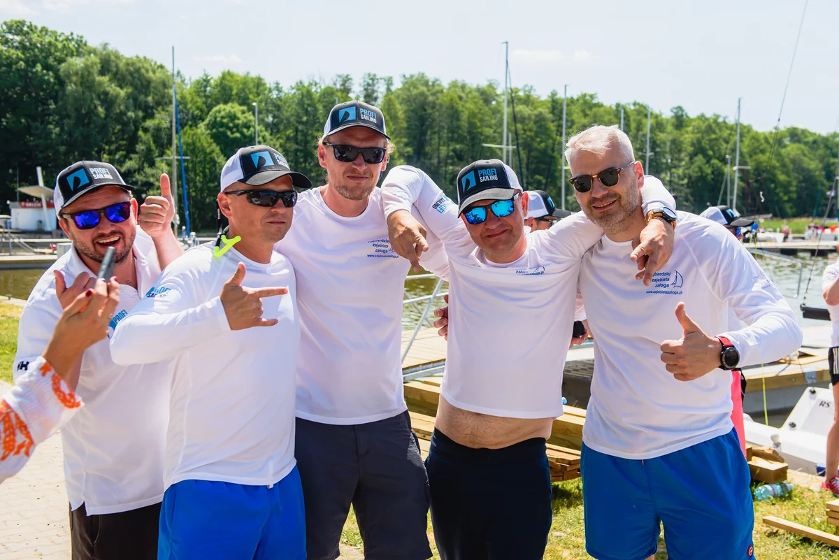 Załoga i społeczność ProfiSailing